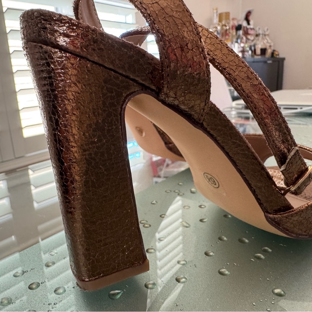Lulus Laren Crackled Bronze Strap Block High Heel Sandals Size 6.5 - Picture 2 of 9
